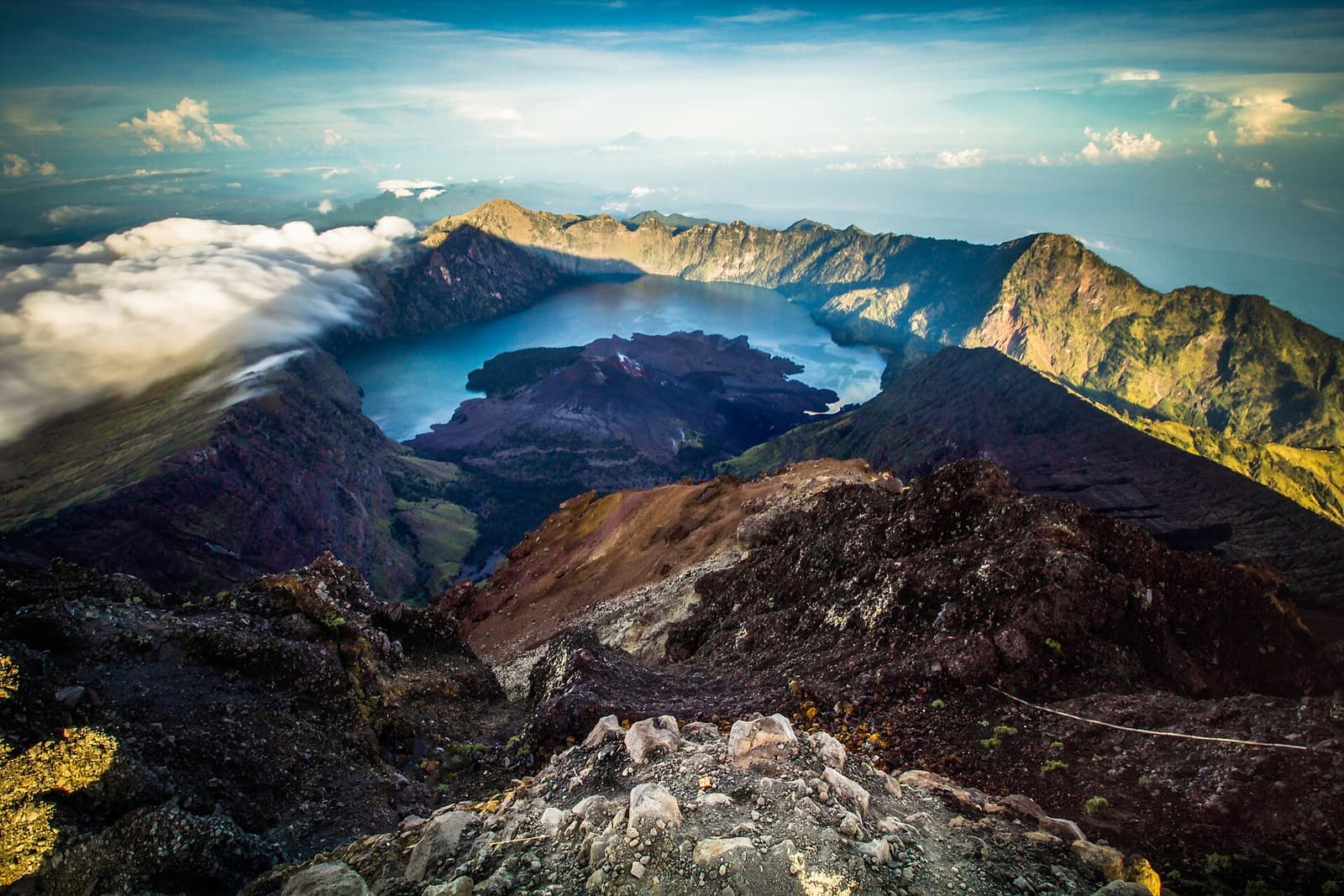 Climb Mount Rinjani